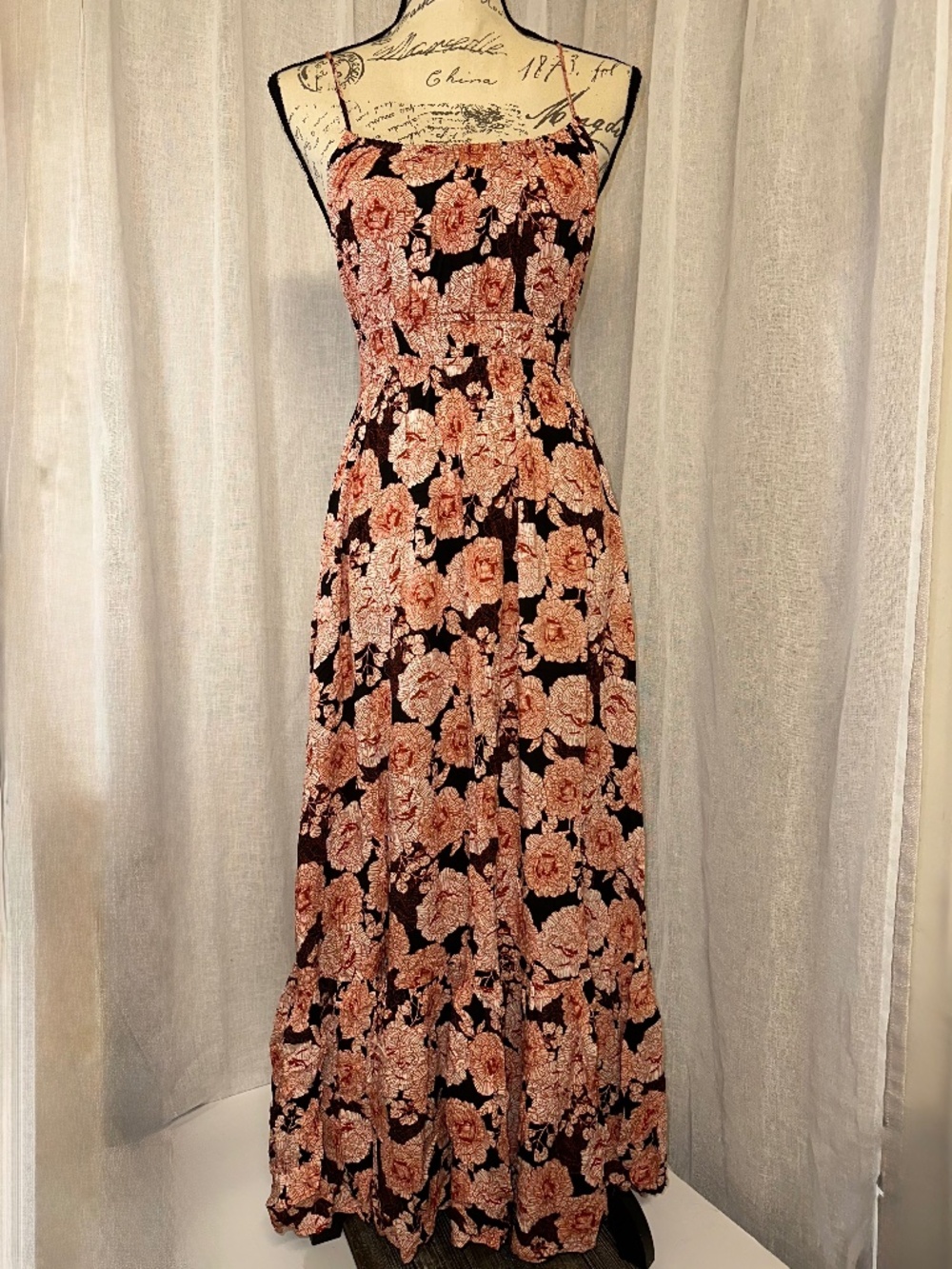 Floral sleeveless orange and black maxi dress by Forever 21 size Small